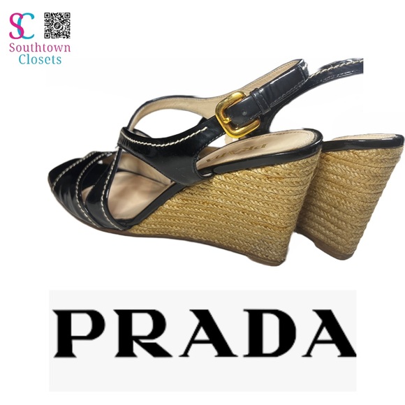 Beautiful Vintage PRADA Patent Leather Wedges - Picture 3 of 6